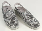 Aco Comfort Arty available in 2 colours
