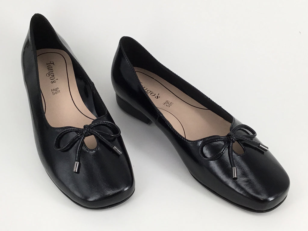 Tango's Francesca available in 3 colours