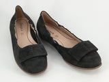 Tango's Tania available in 6 colours