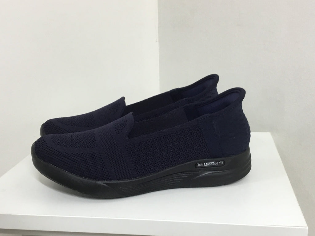 Via Nova Pat available in 2 colours
