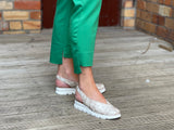 D'Chicas Lyla available in 2 colours