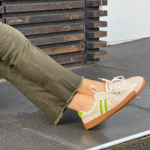 Tango's Rhiainnon available in 5 colours