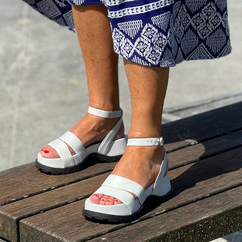 Carrano Yopp available in 4 colours