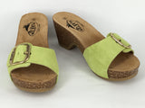 Plakton Raeka available in 2 colours