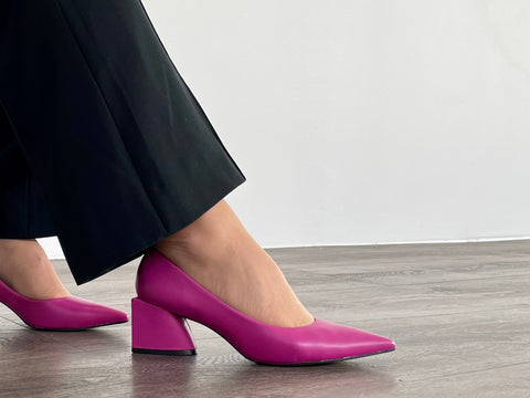 Carrano Beulah available in 2 colours