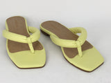 Carrano Elliot available in 4 colours
