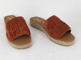 Viguera Clara available in 8 colours